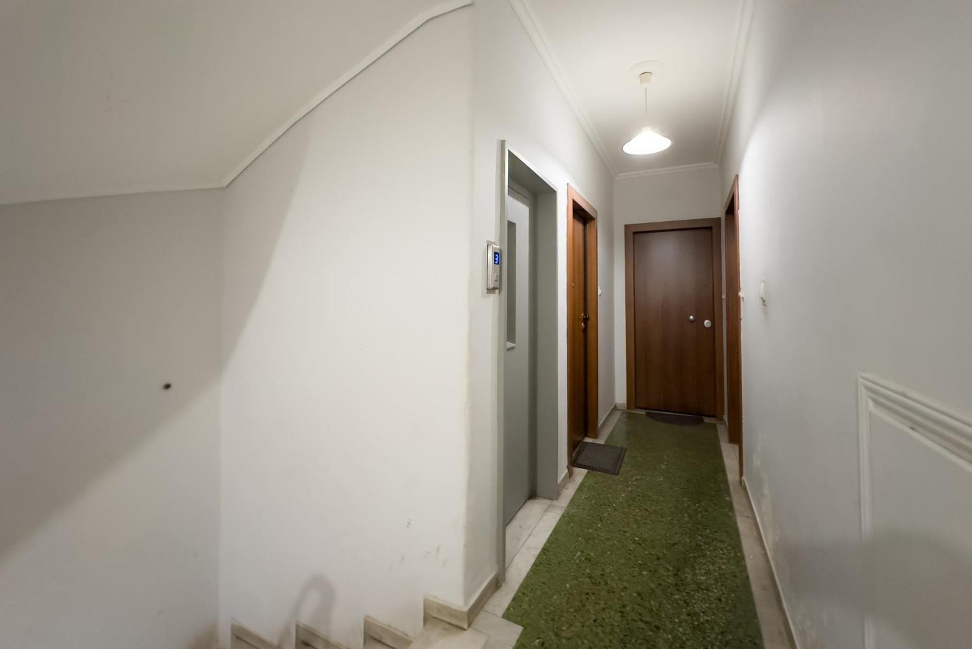 Urban Comfort Apt Near Downtown أثينا المظهر الخارجي الصورة