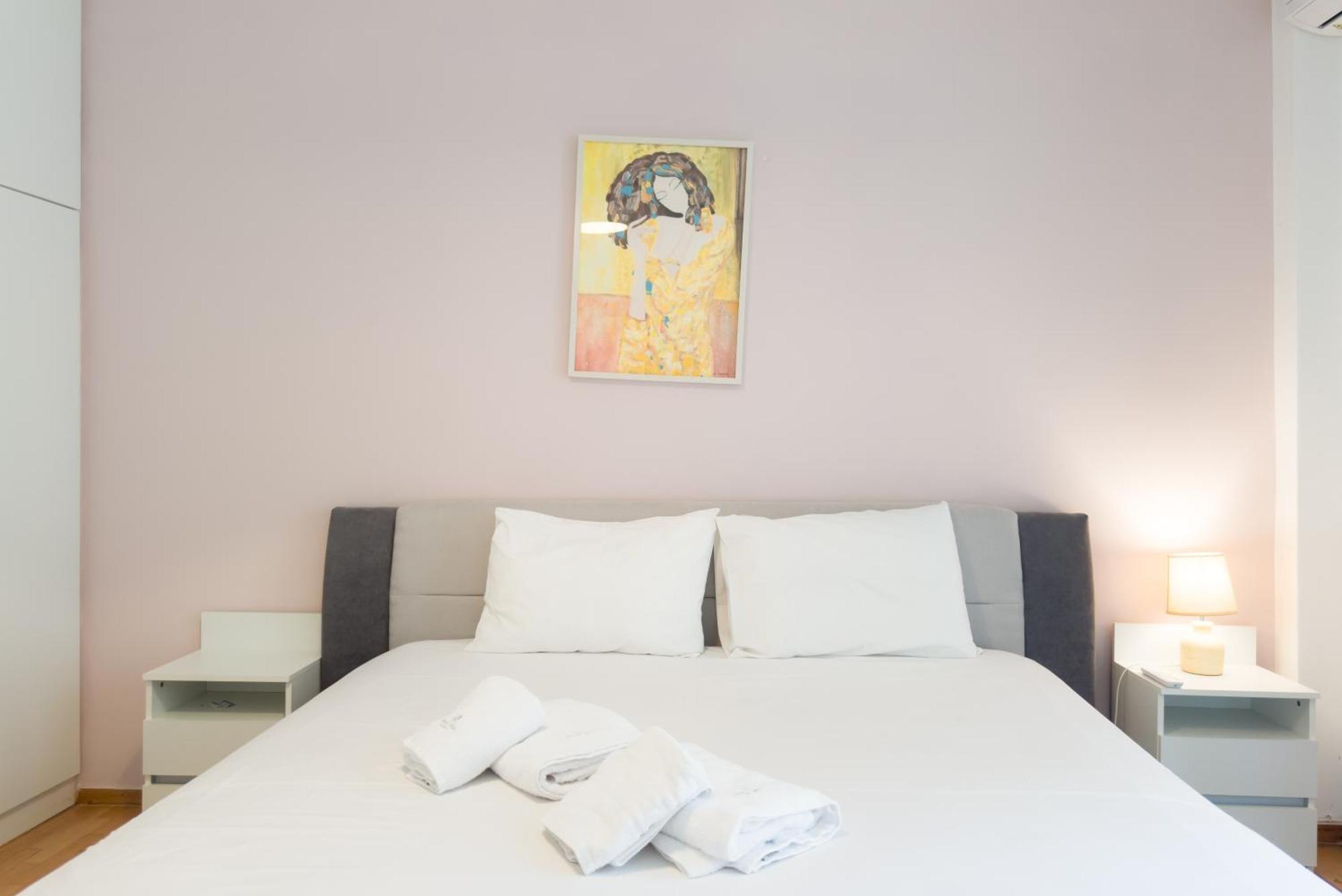 Urban Comfort Apt Near Downtown أثينا المظهر الخارجي الصورة